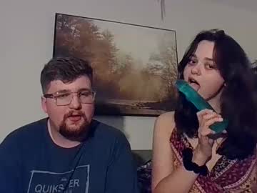 couple Free Webcam Girls Sex with twistedtwosome23