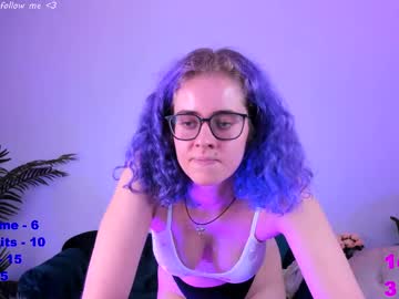 girl Free Webcam Girls Sex with evelyn_ray