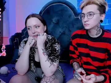 couple Free Webcam Girls Sex with shypreettygirl