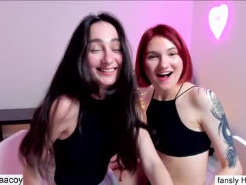 couple Free Webcam Girls Sex with alisaacoy